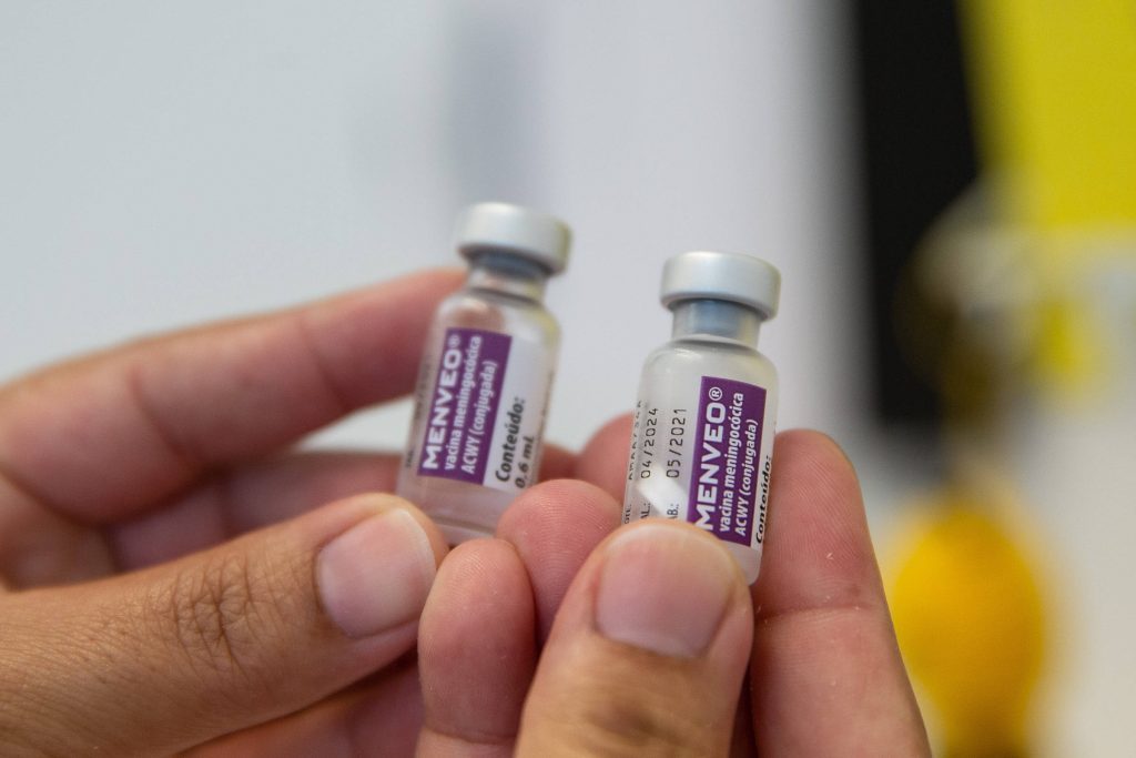 bebes-de-1-ano-terao-reforco-contra-meningite-com-vacina-mais-completa