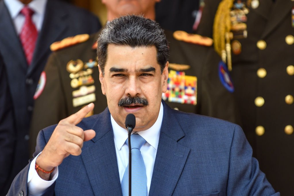 em-meio-a-crise-militar-com-os-eua,-venezuela-aprova-‘tratado-de-parceria-estrategica’-com-a-russia