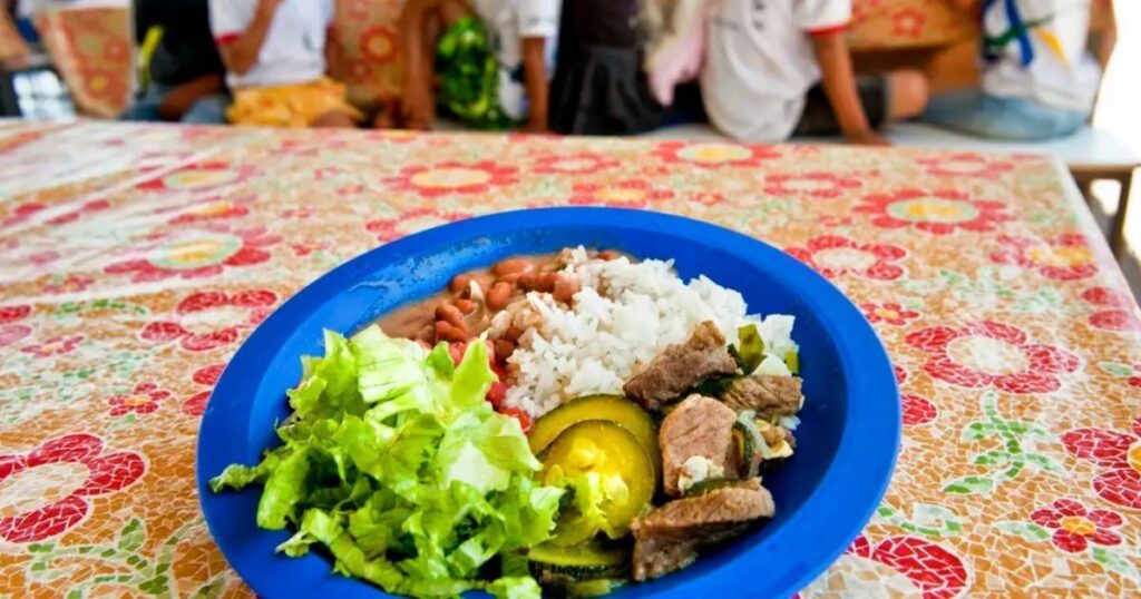 unesco-liga-falta-de-refeicoes-saudaveis-em-escolas-a-obesidade-infantil