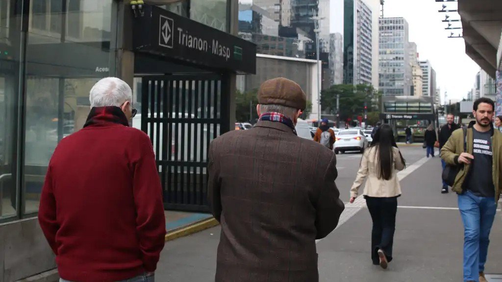 temperatura-cai-em-sao-paulo-e-minima-vai-aos-14°c;-veja-a-previsao-para-o-brasil