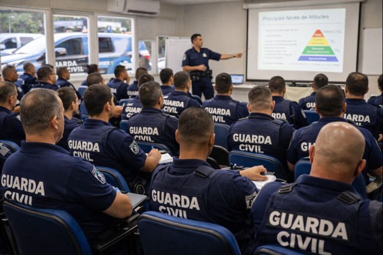 Prefeitura de Cotia convoca 79 novos guardas civis aprovados em concurso público