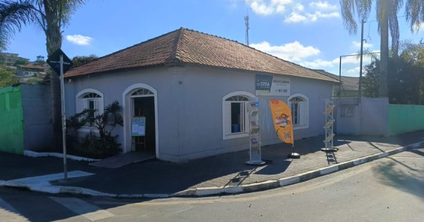Biblioteca Carlos Drummond, em Caucaia do Alto, comemora 33 anos com programação cultural e atividades de carnaval