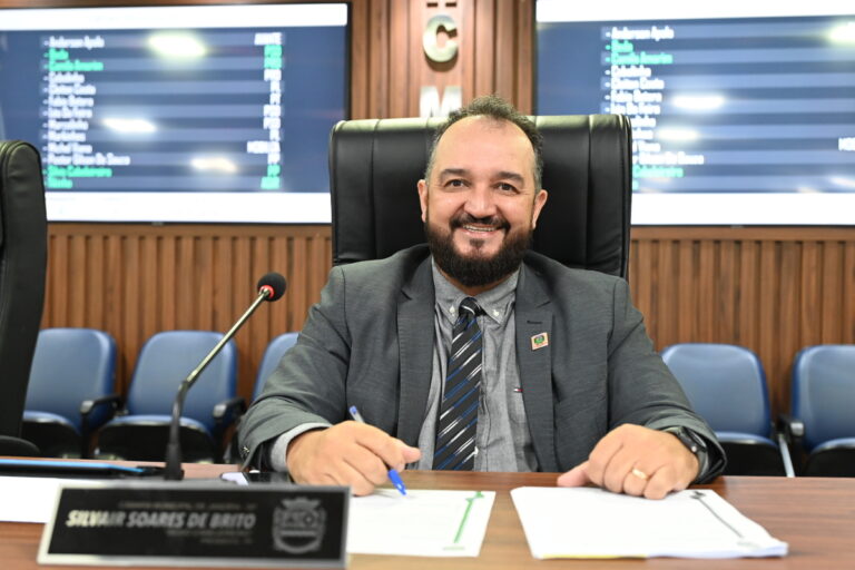 Presidente da Câmara de Jandira pede ampliação de vagas e contratação de fisioterapeutas na rede municipal