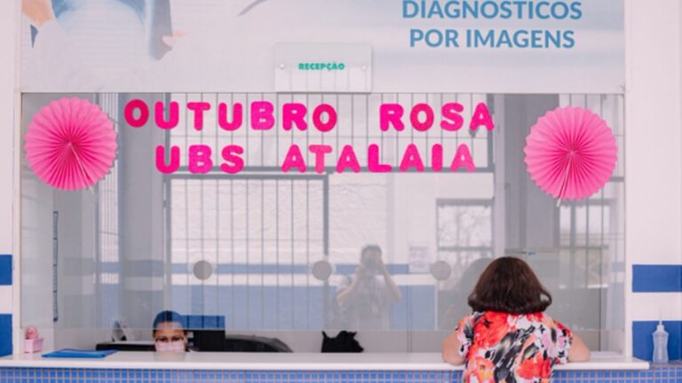 Outubro Rosa mobiliza UBSs de Cotia com mamografia, vacinação contra HPV e mutirão de Papanicolau